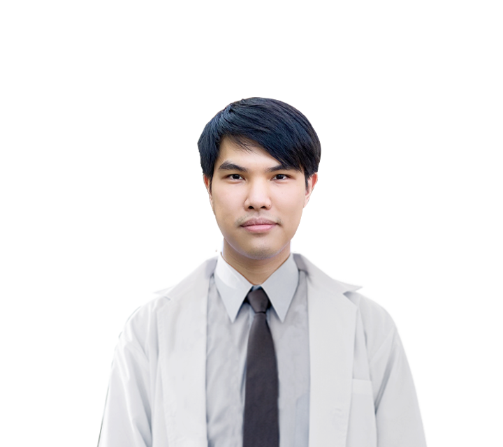 Dr. Jirapat Jaroonvechatam <br>D.D.S.